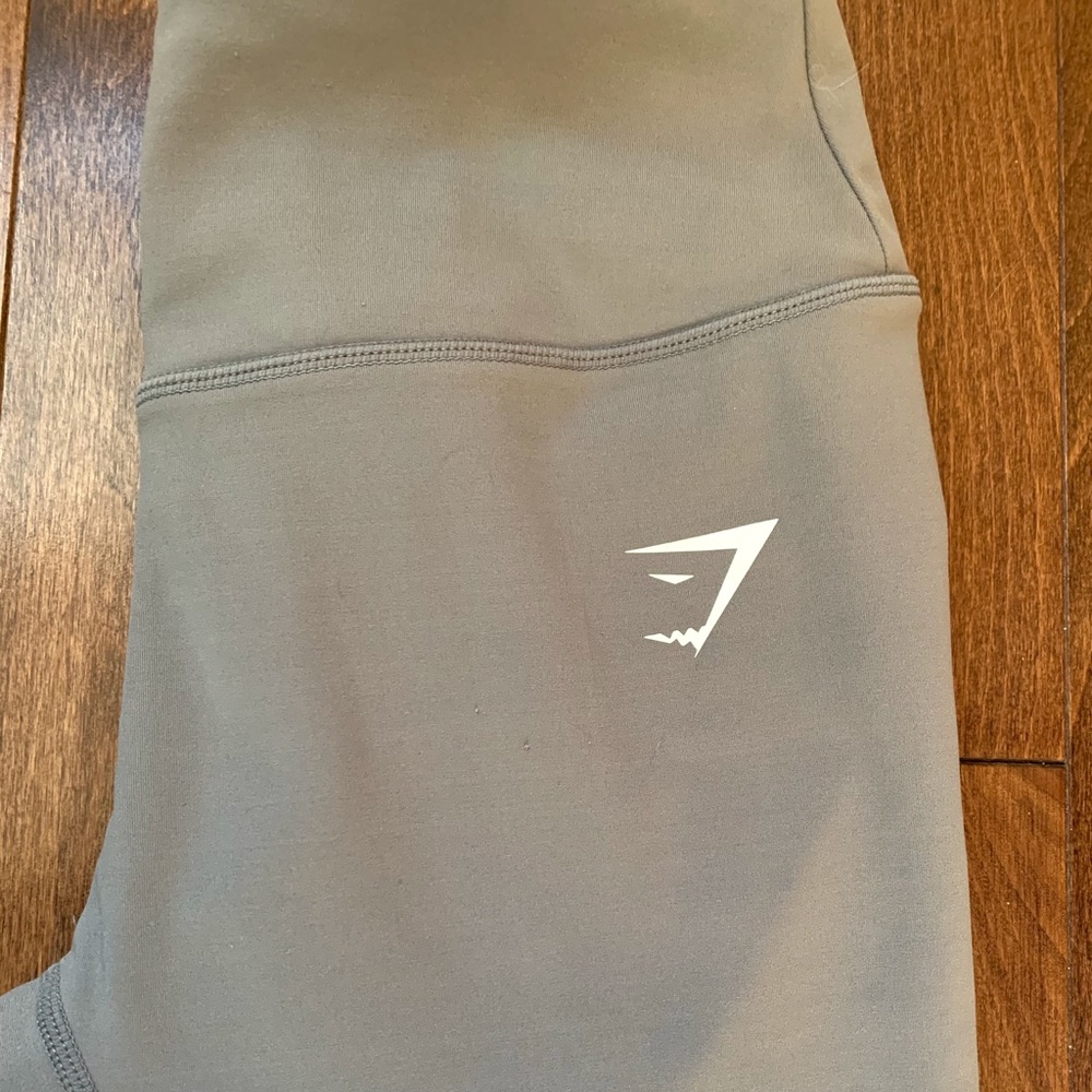 Grey Gymshark Leggings - Picture 1 of 2
